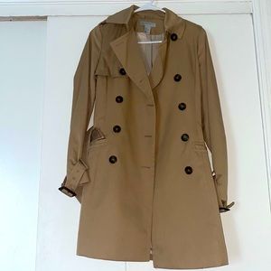 Latte trench coat